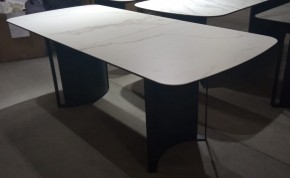 Стол RASMUS 160 TL-45 Белый мрамор, испанская керамика / черный каркас, ®DISAUR в Еманжелинске - emanzhelinsk.mebel24.online | фото 2